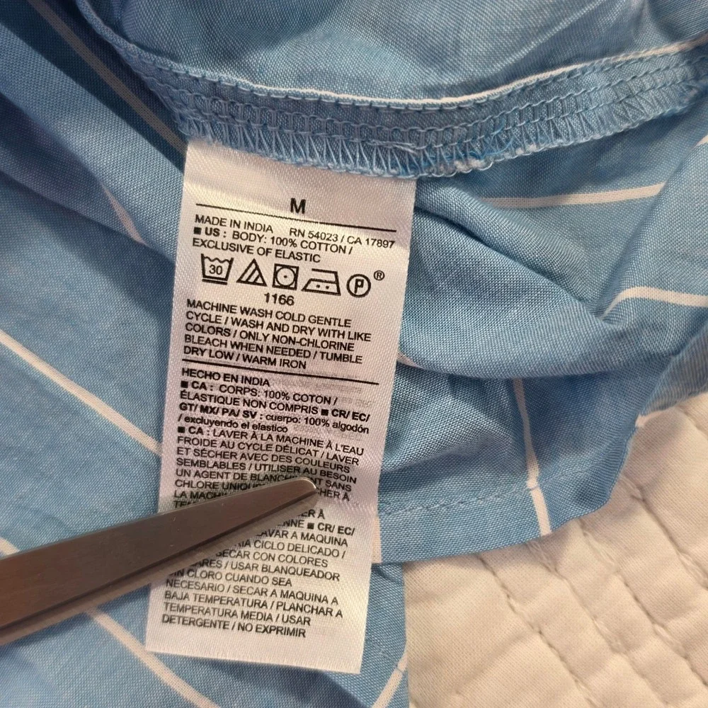 Old Navy Striped Sweetheart Peplum Top Blue White Women Medium New With Tags NWT